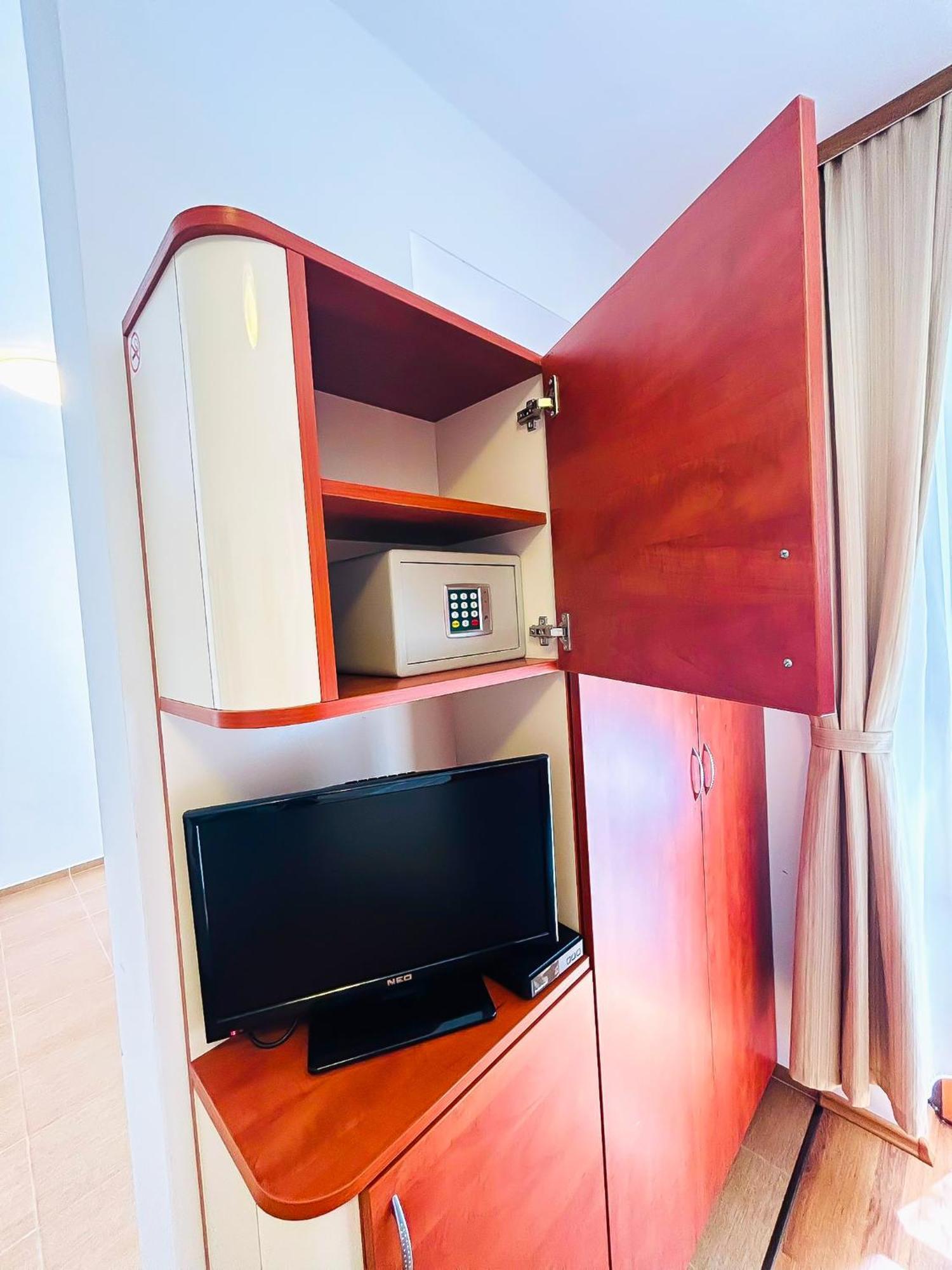 Family Hotel Helios サニービーチ エクステリア 写真