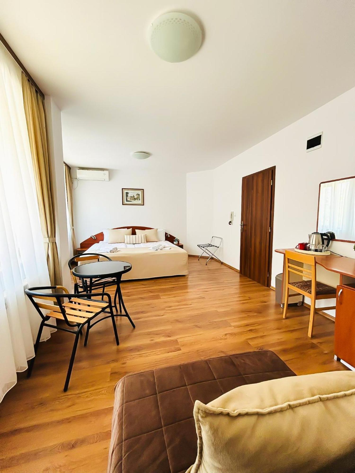 Family Hotel Helios サニービーチ エクステリア 写真